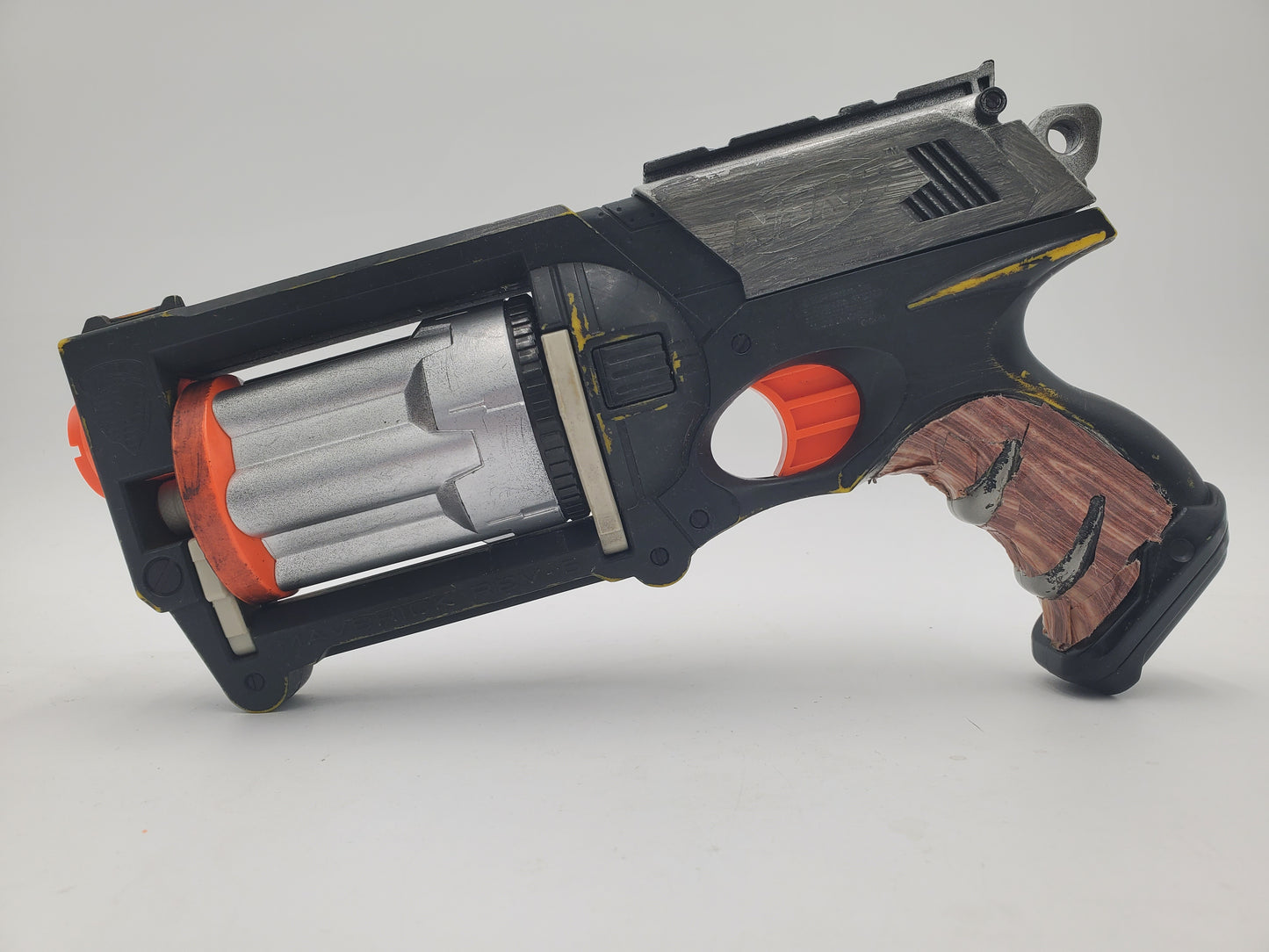 Nerf N-Strike Maverick REV-6