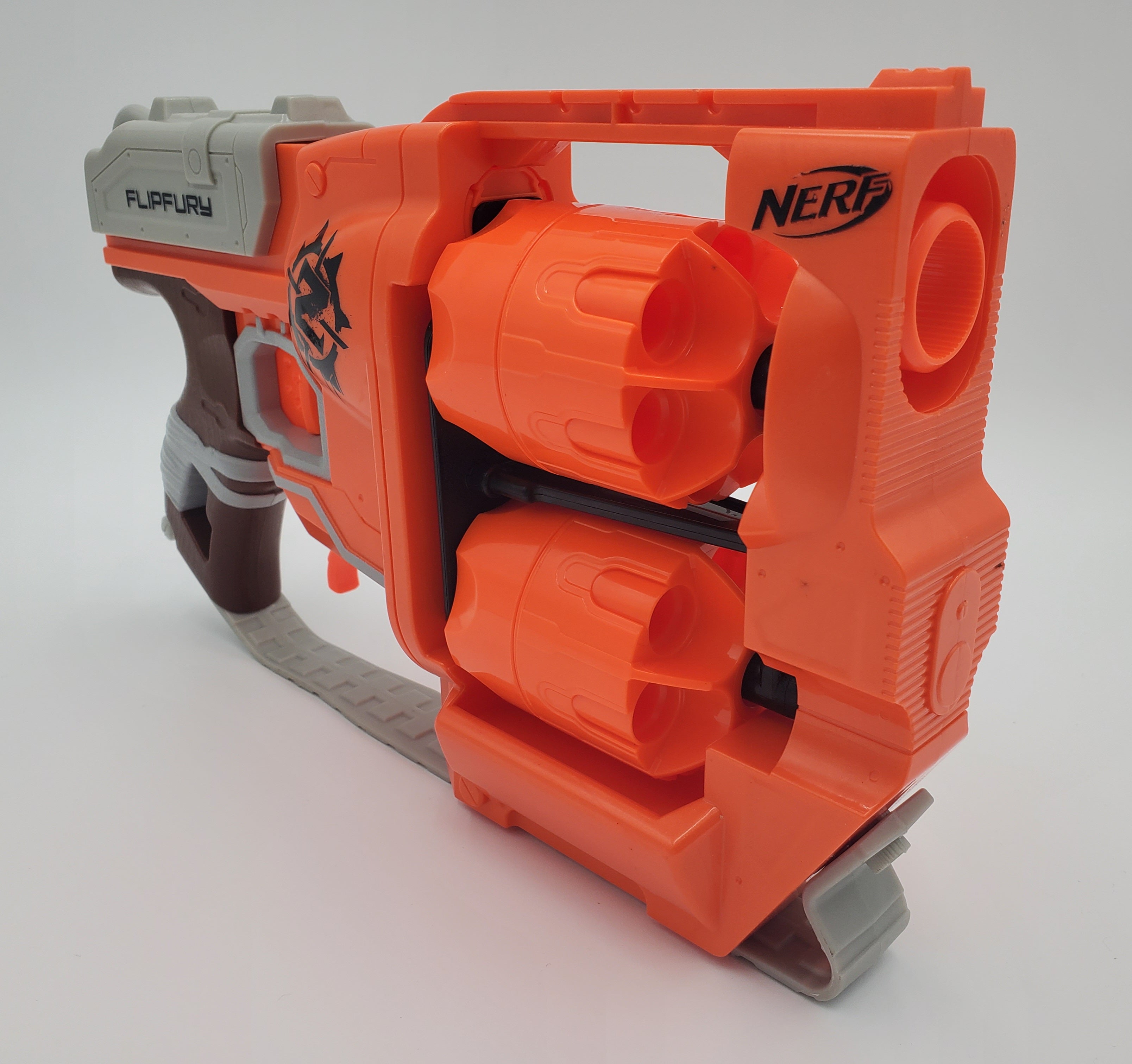 nori6122 Nerf Dart Tag Stormfire / N-Strike Elite Surestrike / Zombie