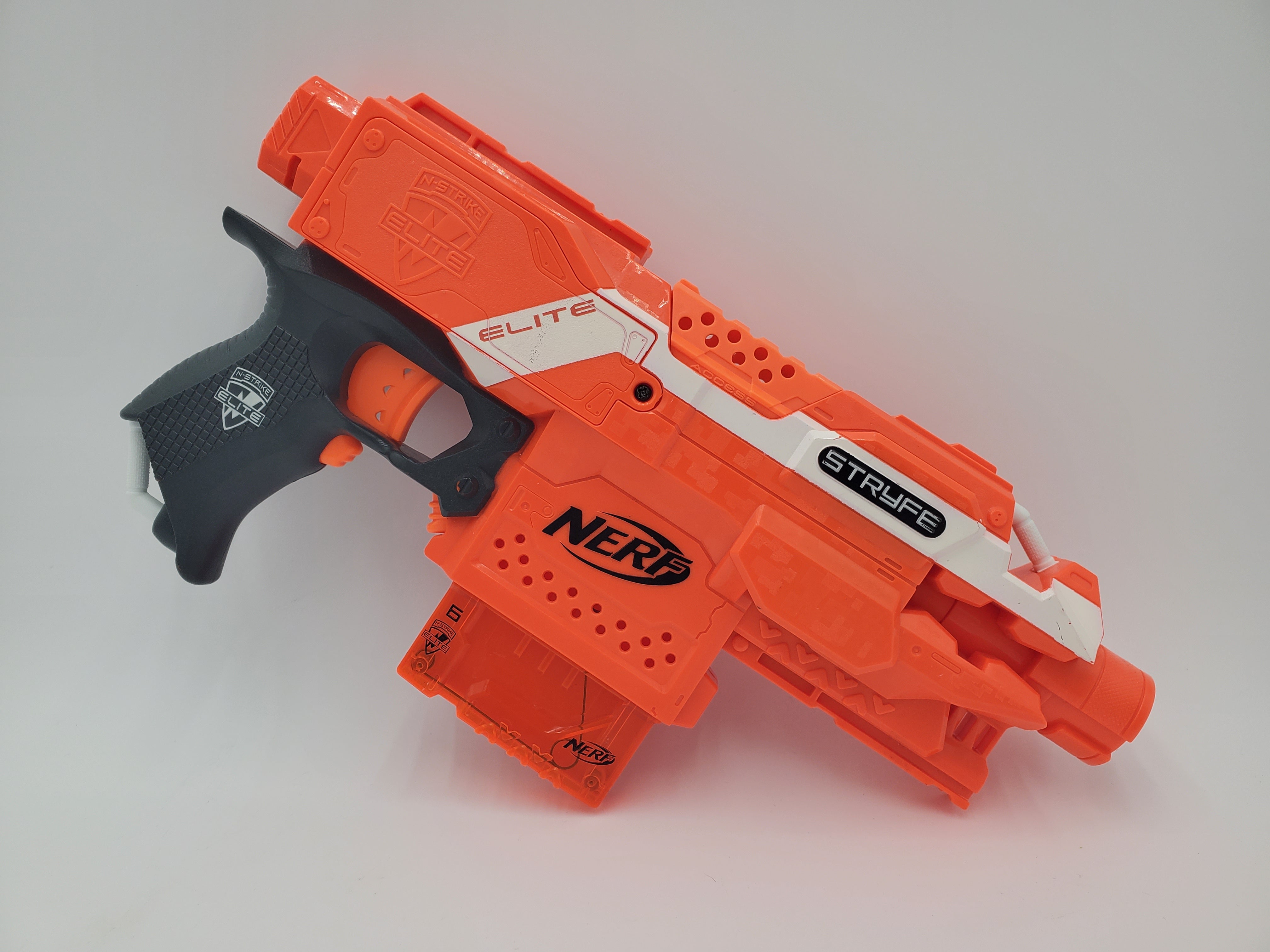 Nerf Stryfe – Blaster Guy
