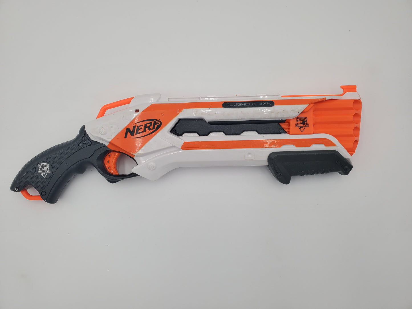 Nerf N-Strike Elite Rough Cut 2x4