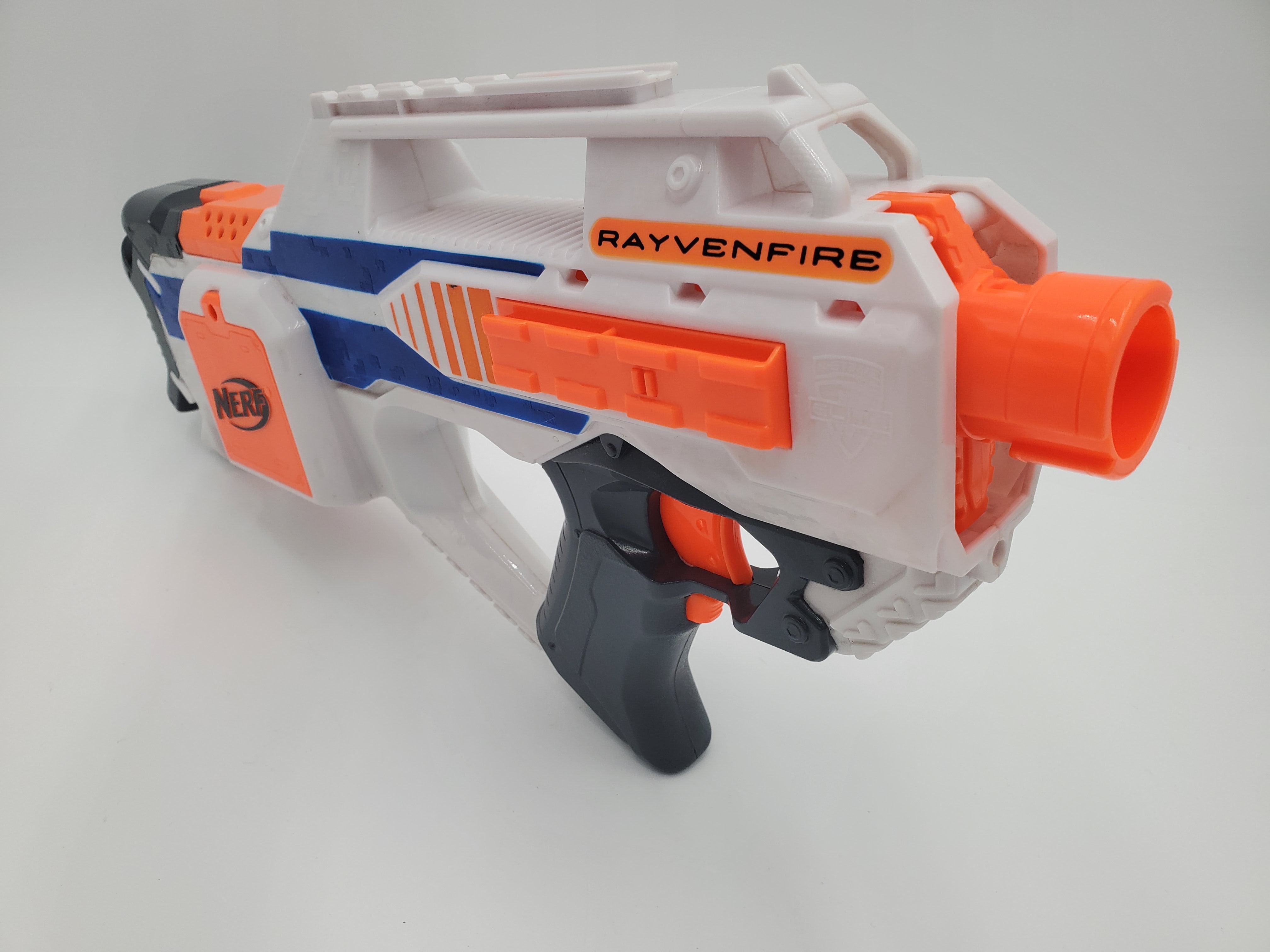 Nerf Rayven CS-18/Rayvenfire – Blaster Guy