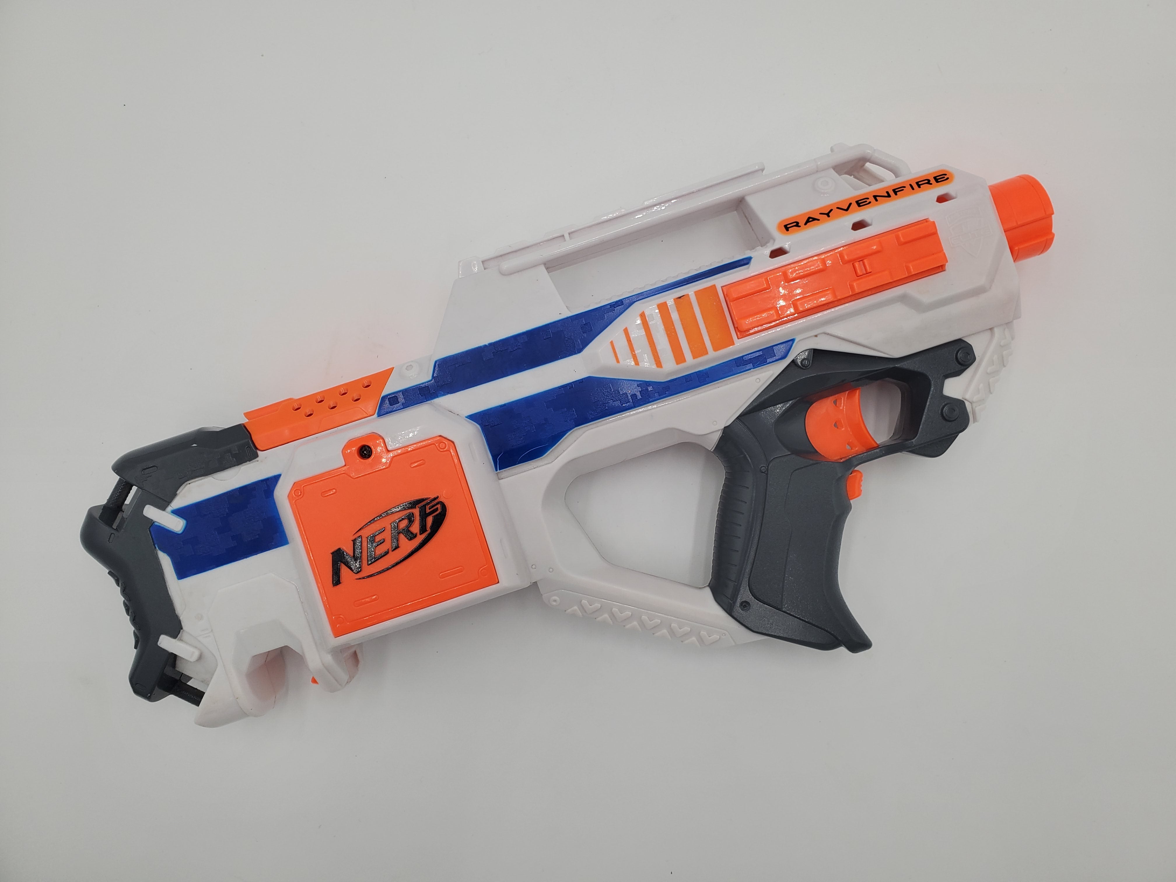 【貴重】NERF レイブンファイア REVIEW] Nerf Elite Rayvenfire | Rayven Repaint! - YouTube