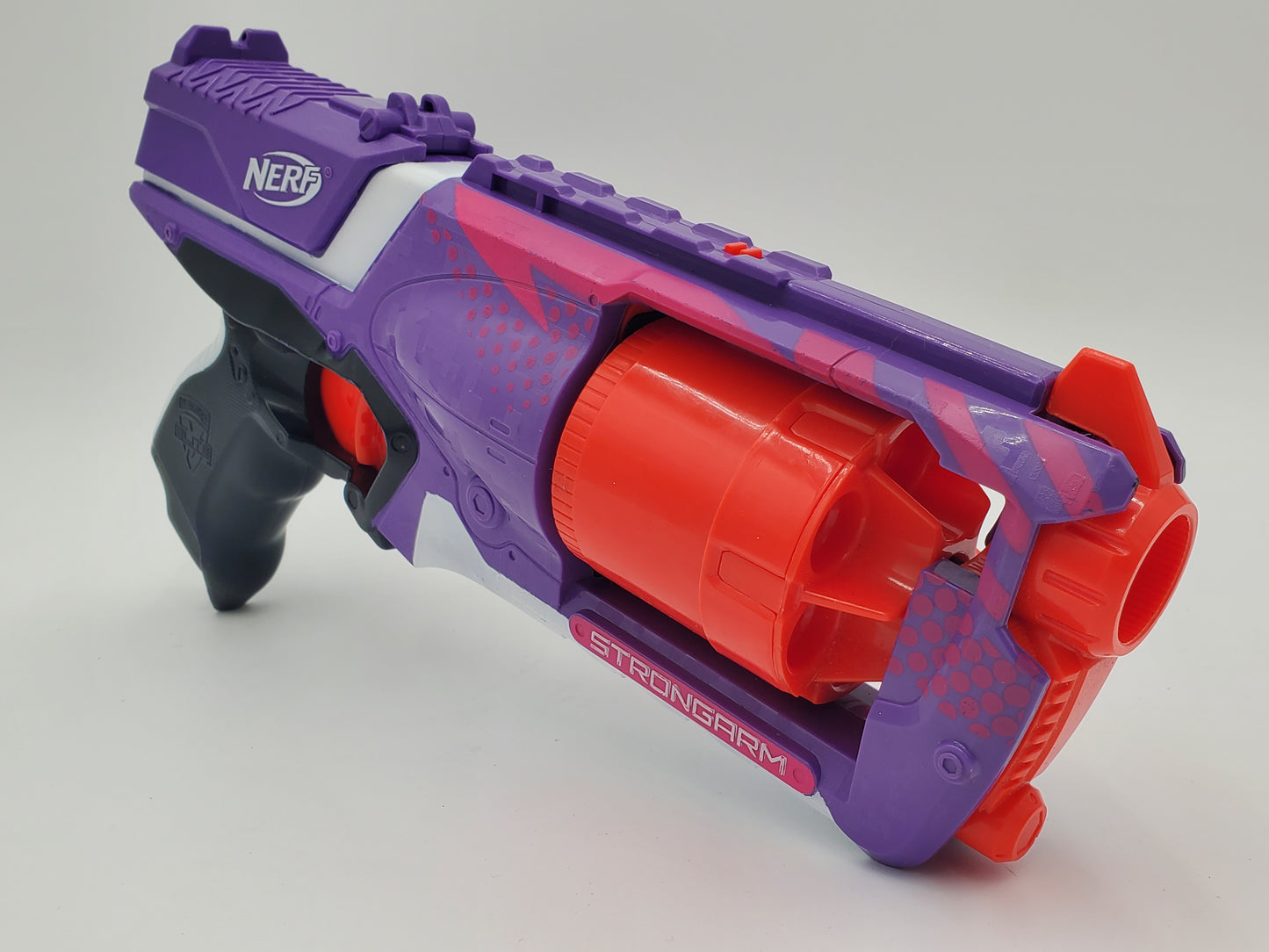 Nerf N-Strike Elite Strongarm