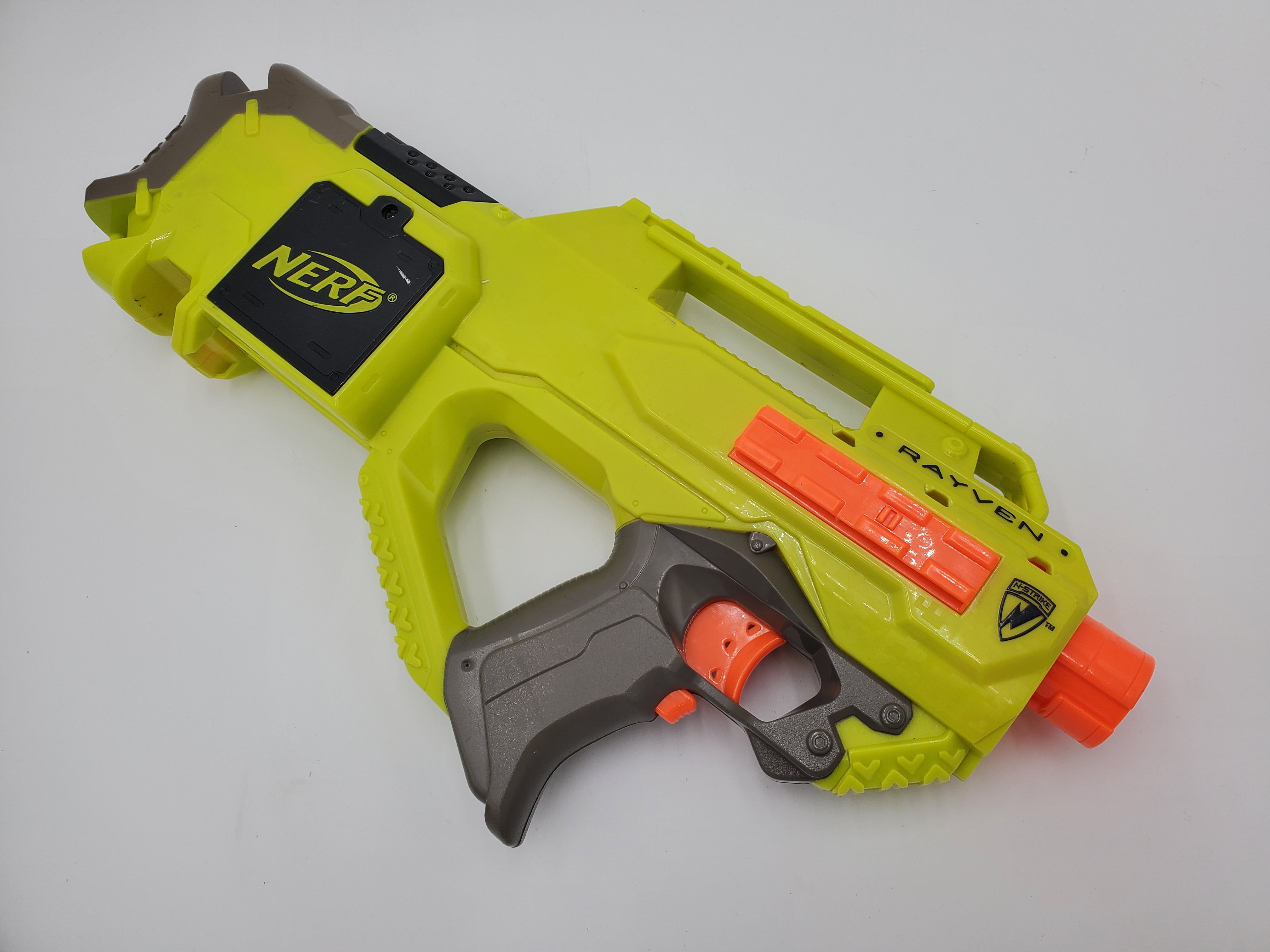 Nerf Rayven CS-18/Rayvenfire – Blaster Guy