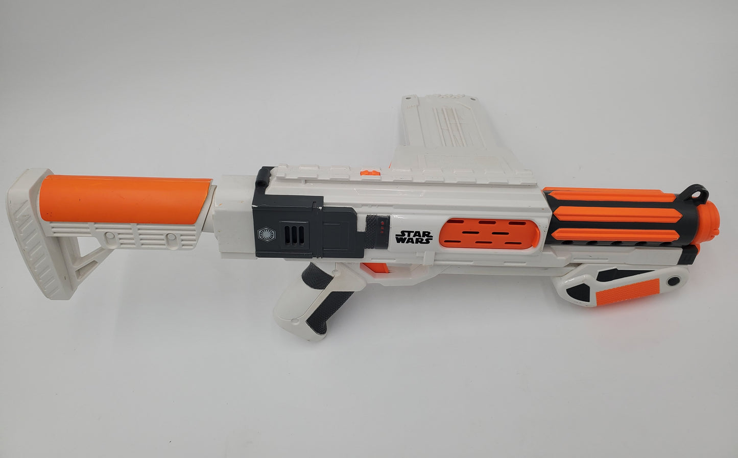 Nerf Star Wars First Order Stormtrooper Deluxe Blaster