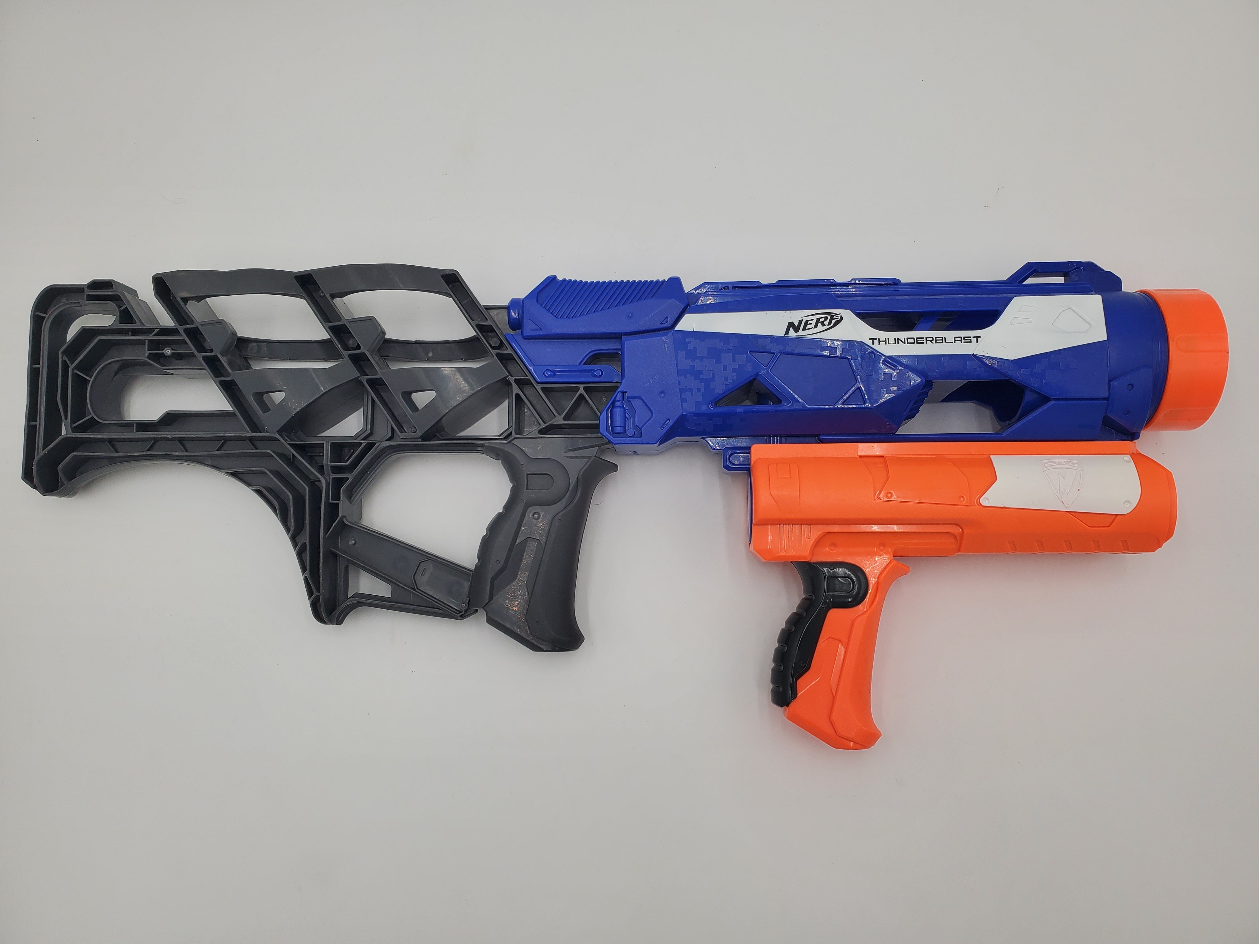 【日本未発売】Nerf THUNDERBLAST ナーフ サンダーブラスト 日本未発売】Nerf THUNDERBLAST ナーフ サンダーブラスト