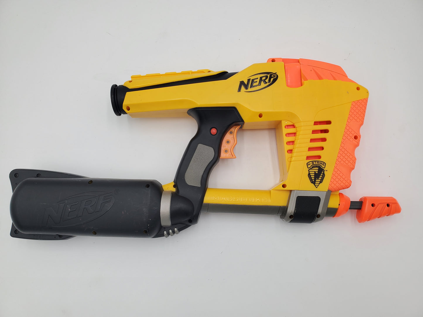 Nerf Magstrike