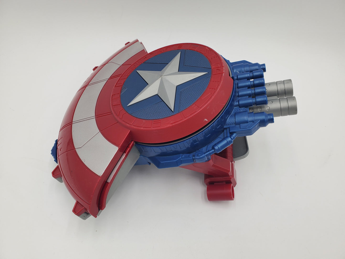 Nerf Marvel Blaster Reveal Shield