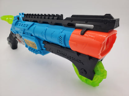 X-Shot Dino Attack Claw Hunter
