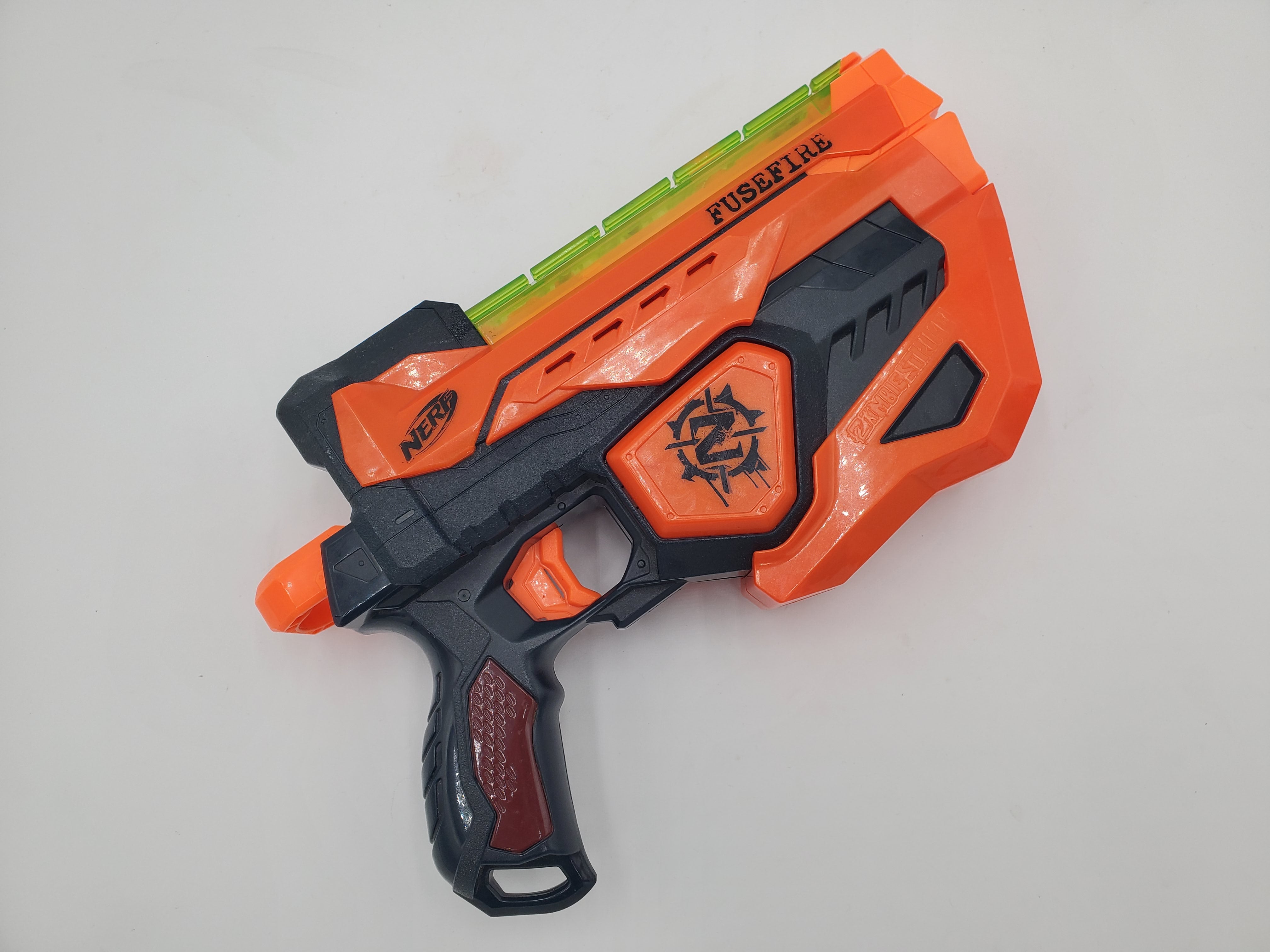 ナーフ ゾンビストライク Fusefire ヒューズファイア Vortex Nerf Zombie Strike Fusefire from Hasbro - YouTube
