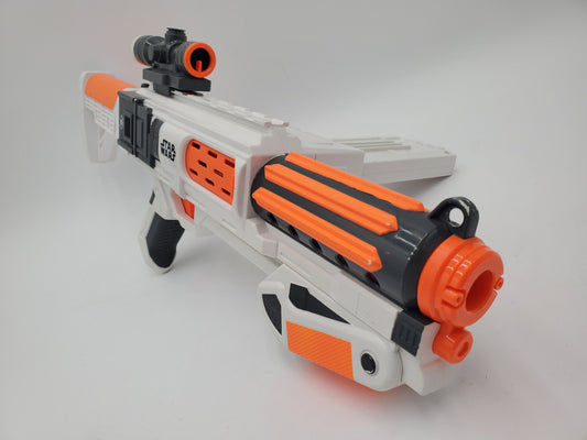 Nerf Star Wars First Order Stormtrooper Deluxe Blaster
