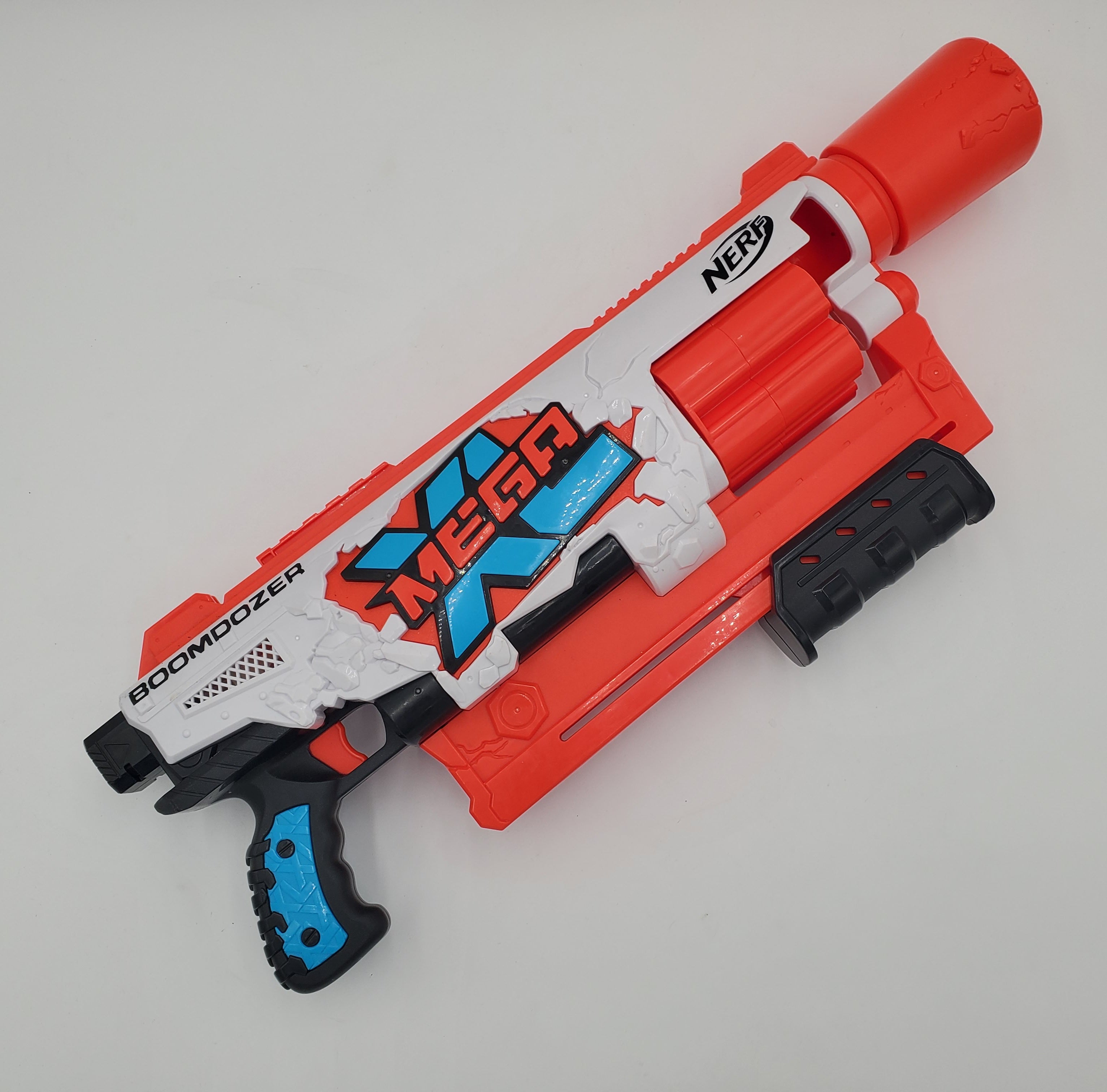 MEGA XL – Blaster Guy