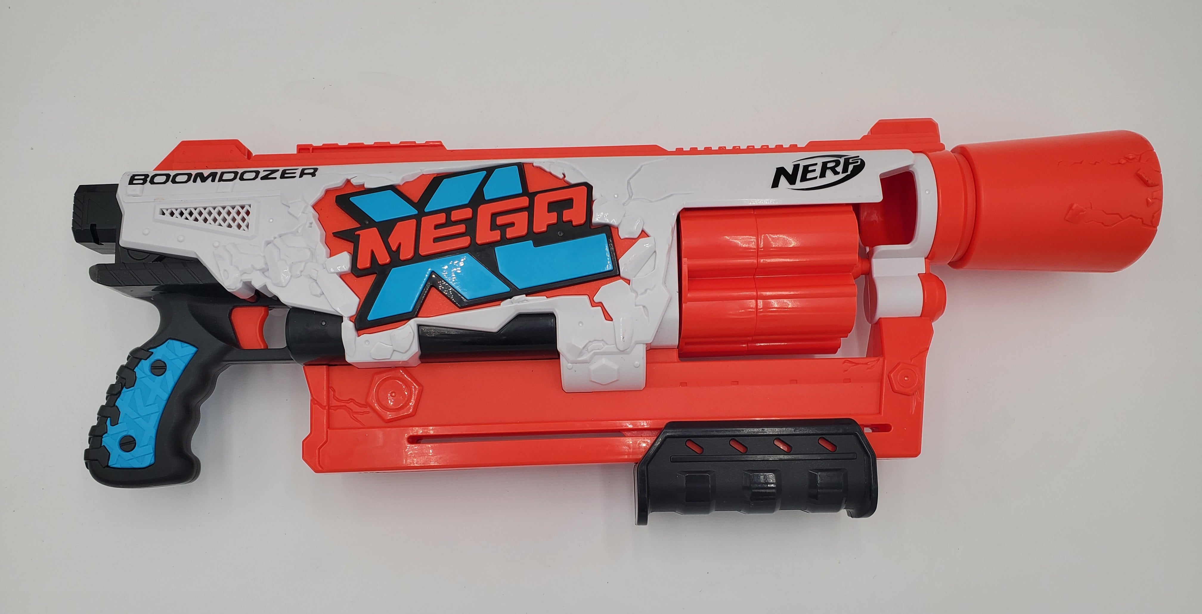 Nerf Mega XL Boom Dozer – Blaster Guy