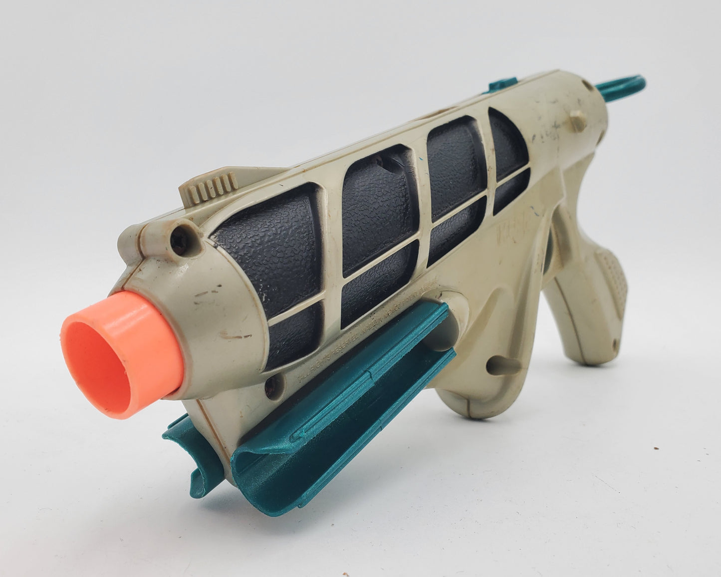 Nerf Cyber Stryke Gear Defender T3