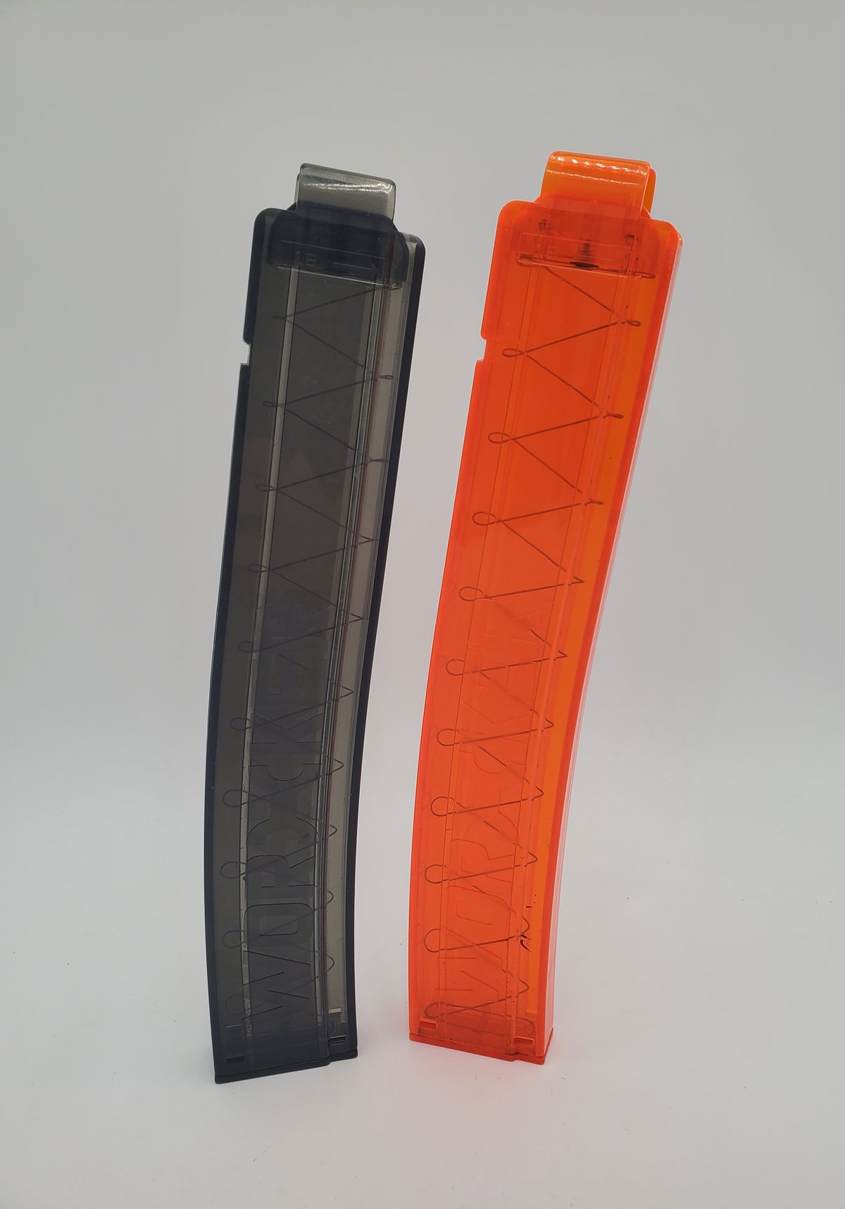 Worker 18-Round Curved Straight Talon Short Dart Magazine - Used